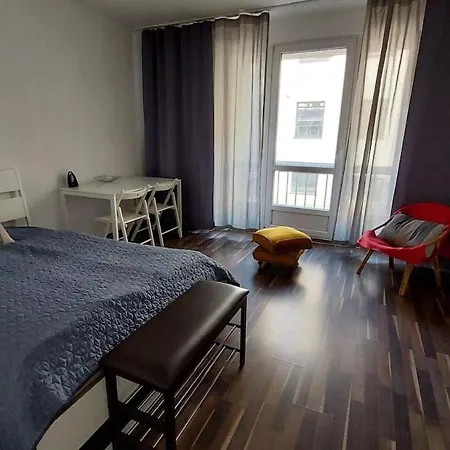 Apartment In Location On Center