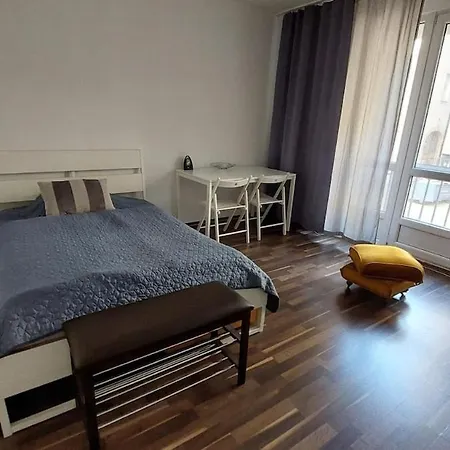 Apartment In Location On Center *